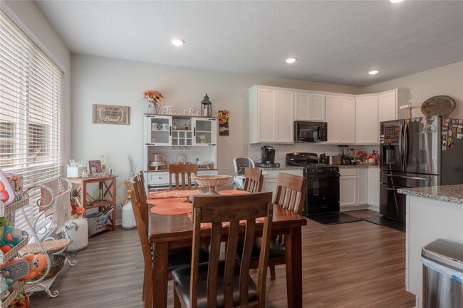 Building Photo - 127 Worley Way