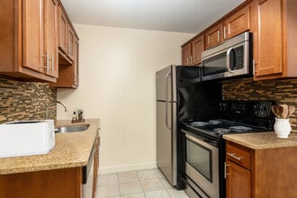 Building Photo - Audubon Pointe