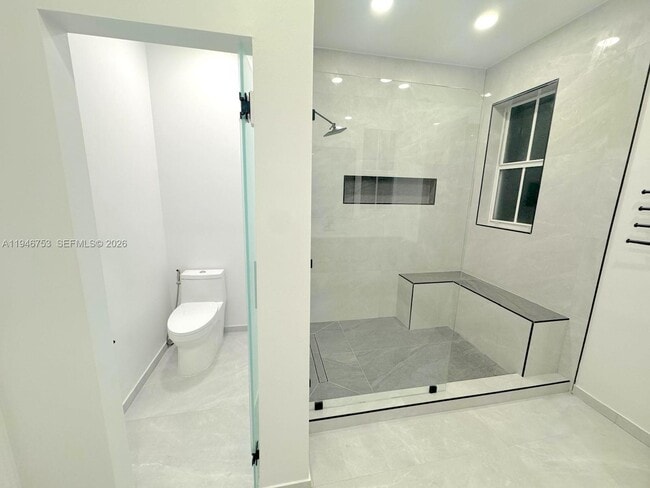 Building Photo - 11400 NW 75th Terrace