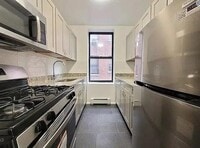Building Photo - 1 bedroom in BRONX NY 10451