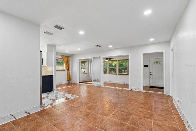 Building Photo - 5857 4th Ave N