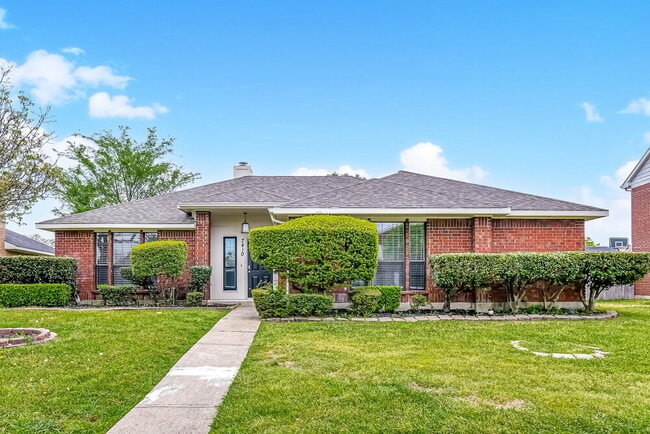 Building Photo - 7410 Aberdeen Dr