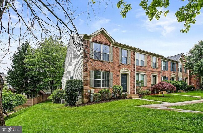 Building Photo - 15 Silver Birch Ct