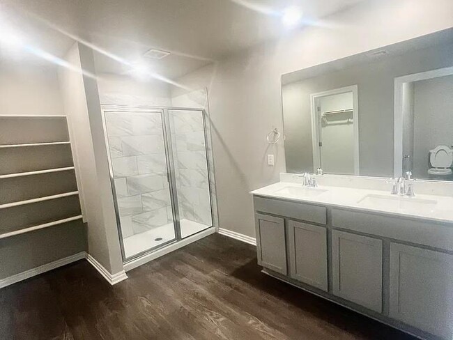 Building Photo - 2765 Alice Wy