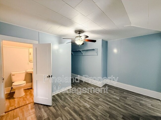 Building Photo - 3410 Hill St