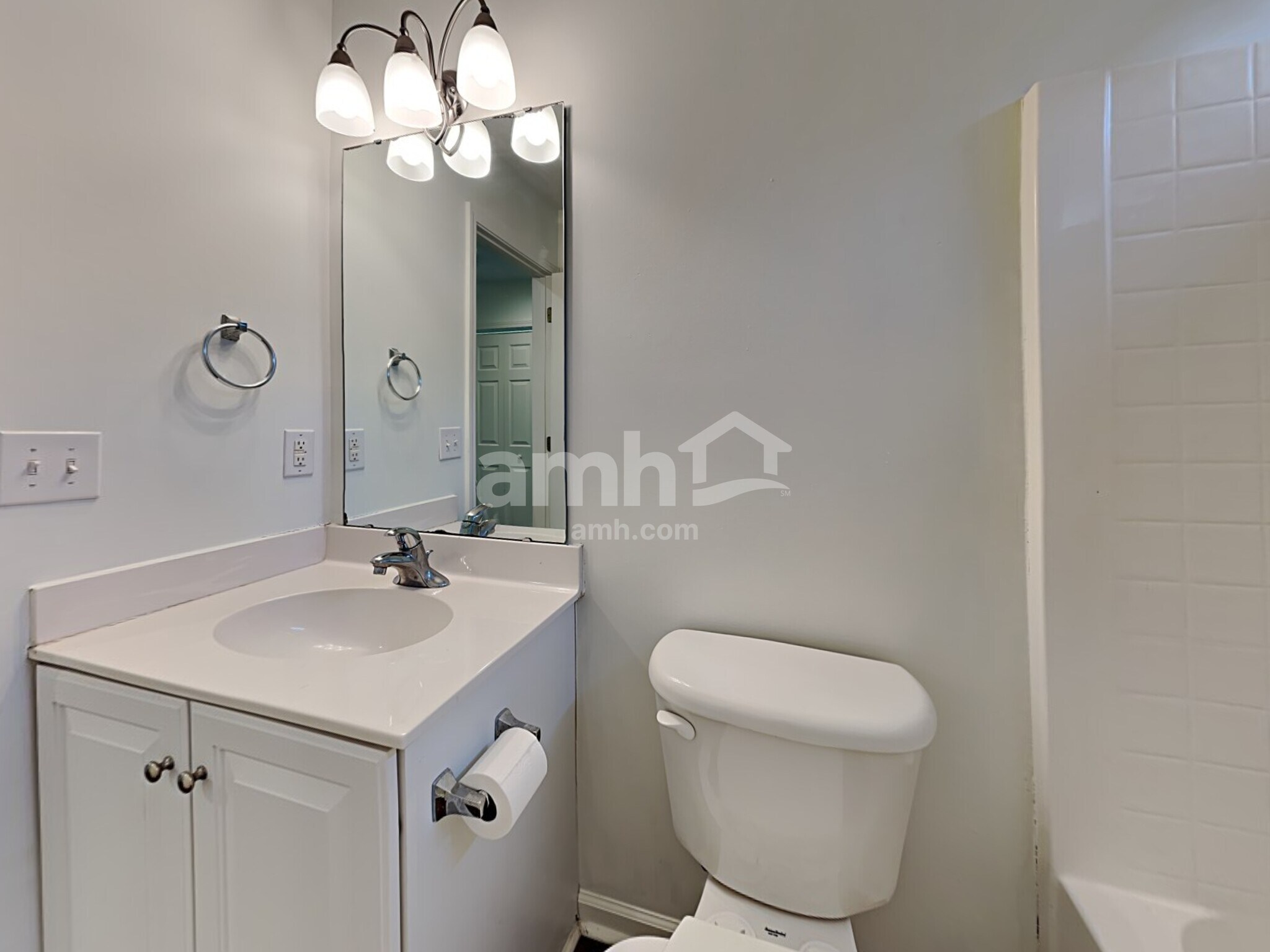 Building Photo - 302 Grimes Dr