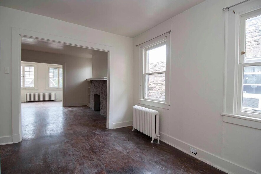 Building Photo - 6535 Northumberland St