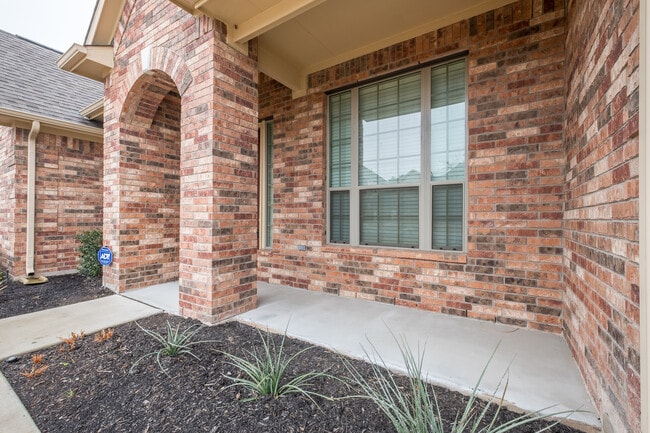 Building Photo - 4 Bedroom, 3 Bath, Single-Story Home in Parkside at Mayfield Ranch