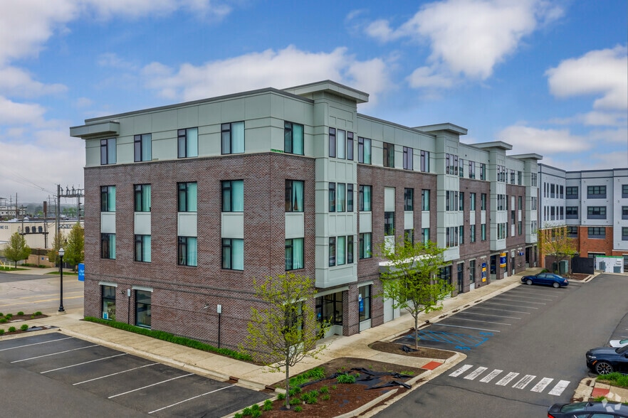 Building Photo - Lofts on Louis