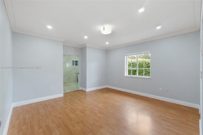 Building Photo - Winged Foot Drive, Hialeah, FL 33015 - 4 BR 3 BA house