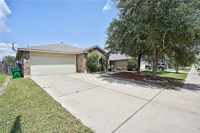 Building Photo - 18316 Great Falls Dr