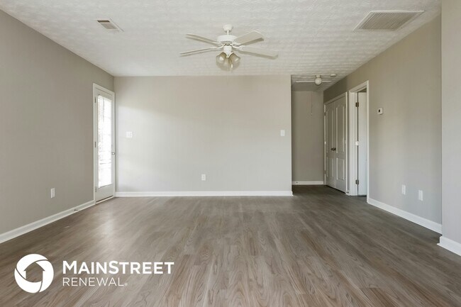 Building Photo - 606 Dove Cove