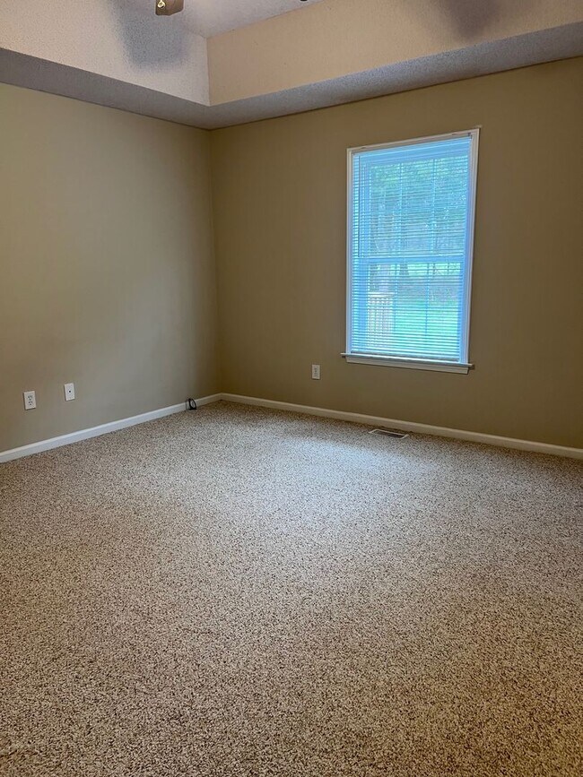 Building Photo - Available Now