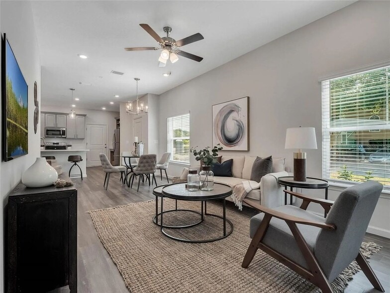 Building Photo - 2964 Oak Park Way