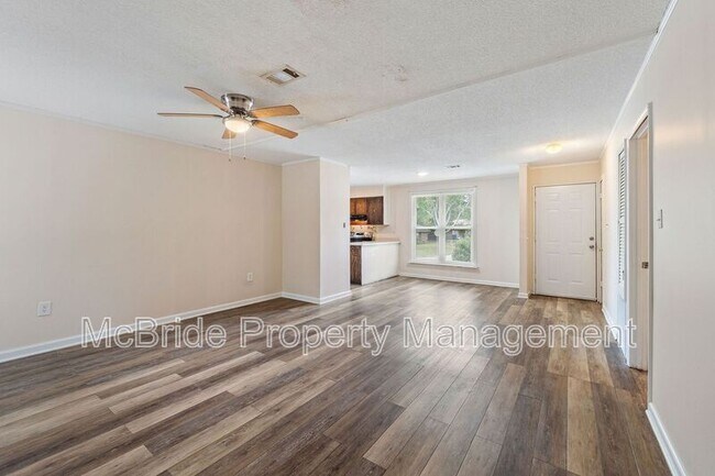 Building Photo - 3506 Gardenbrook Dr