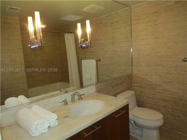 Building Photo - 50 Biscayne Blvd