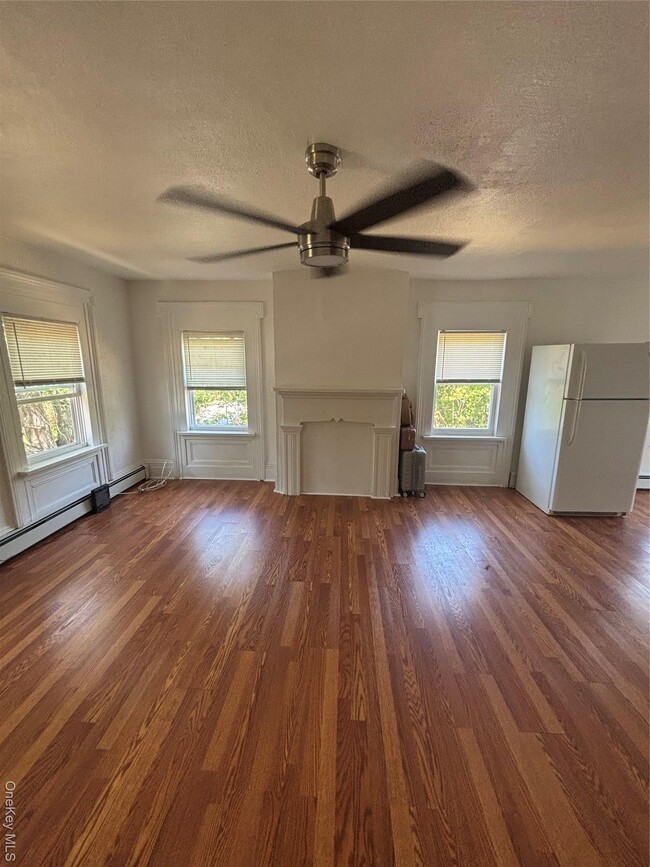 Building Photo - 5886 NY-82