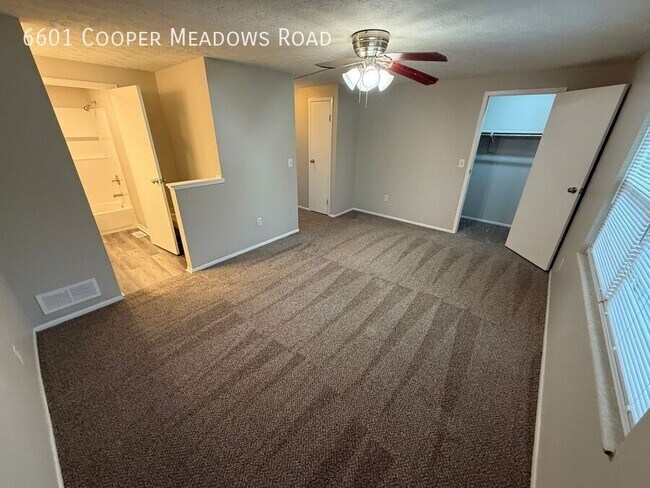 Building Photo - 6601 Cooper Meadows Rd