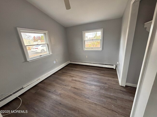 Building Photo - 1005 Beach Blvd