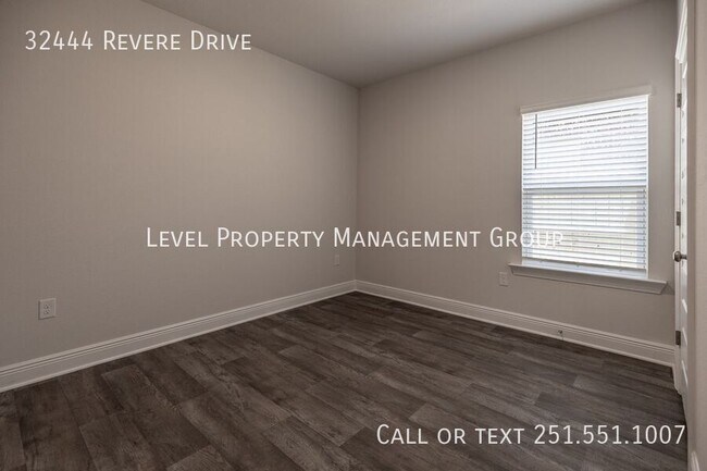Building Photo - 32444 Revere Dr