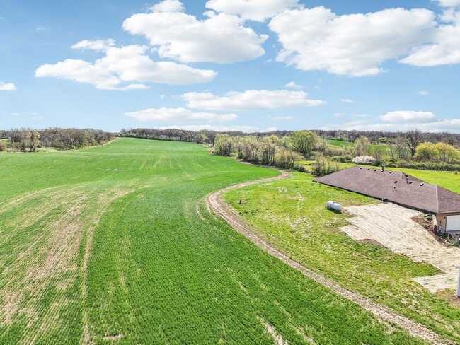 Building Photo - 1406 Busse Rd