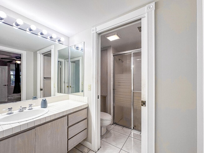 Building Photo - 3662 SW Sunset Trace Cir