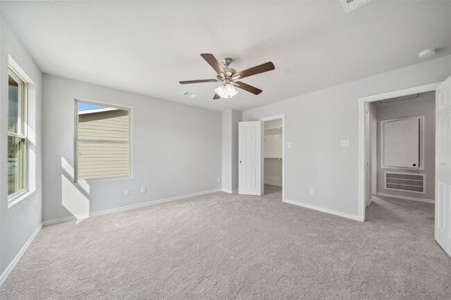 Building Photo - 515 16th St