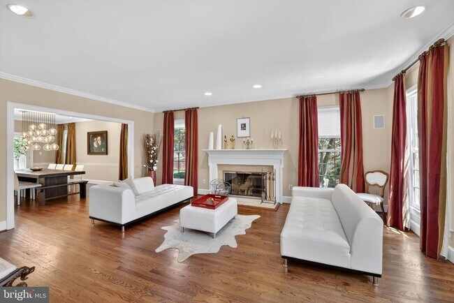 Building Photo - 5115 Cape Cod Ct