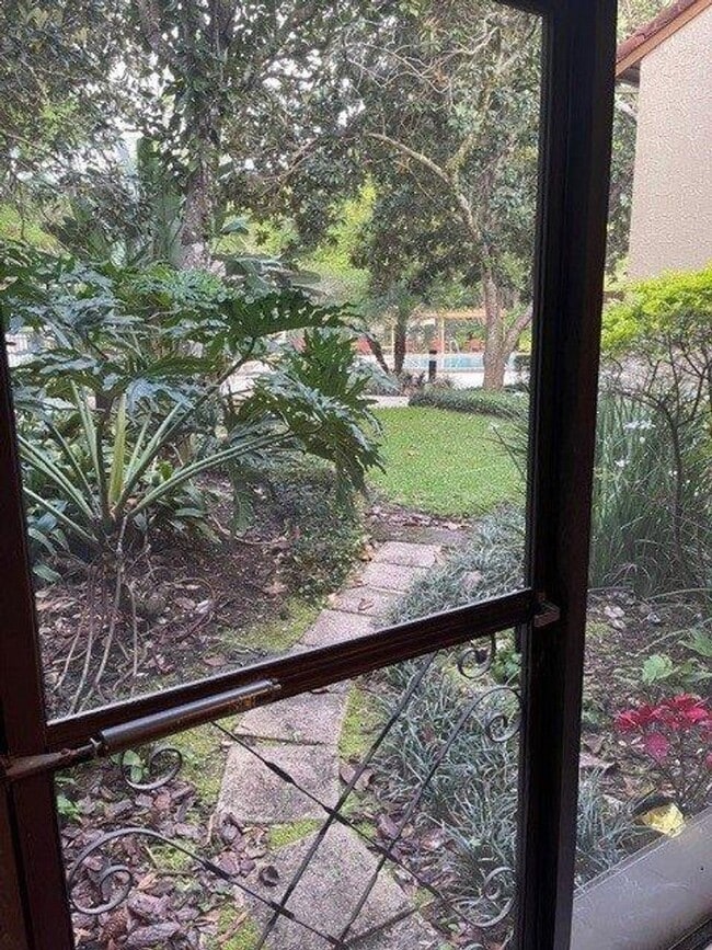 Building Photo - 1236 St Tropez Cir