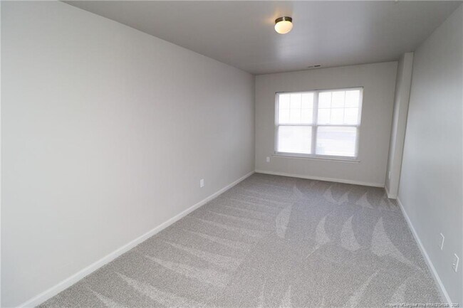 Building Photo - 5110 Neuse Commons Ln