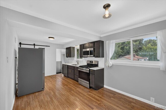 Building Photo - 10530 Meath Dr