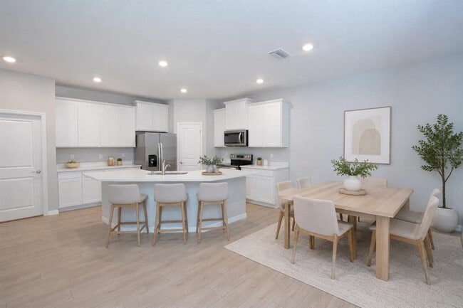 Building Photo - 4010 Westwood Flds Lp