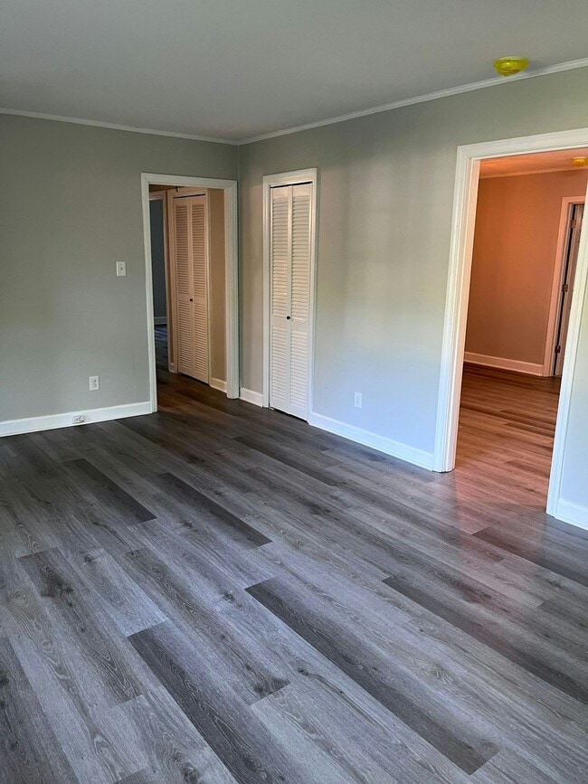 Building Photo - 229 Watson Dr