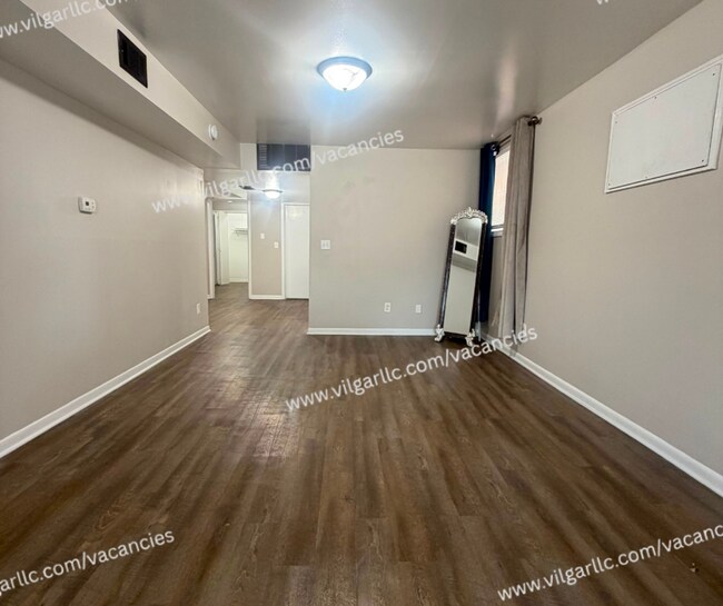 Building Photo - 3931 Ivy St