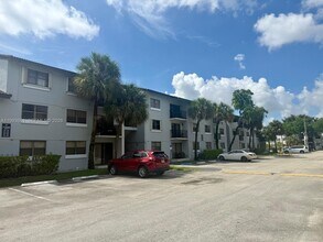 Building Photo - 7195 NW 179th St