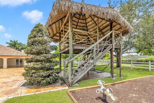 Building Photo - 6300 SW 190th Ave