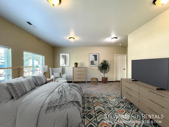 Building Photo - 618 Camden Ln