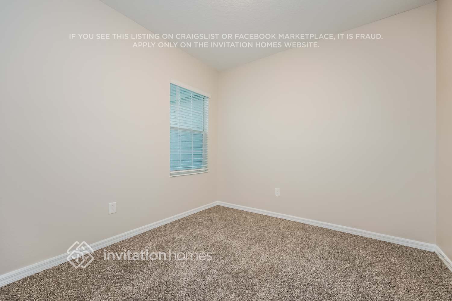 Building Photo - 4265 Gumbo Limbo Dr