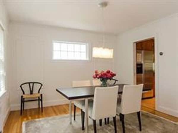 Building Photo - 381 VFW Parkway