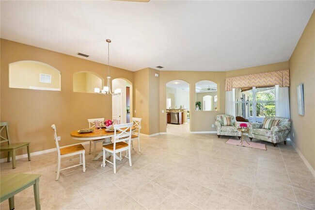 Building Photo - 1241 Creek Nine Dr