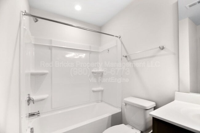 Building Photo - 1227 Southern Sugar Dr