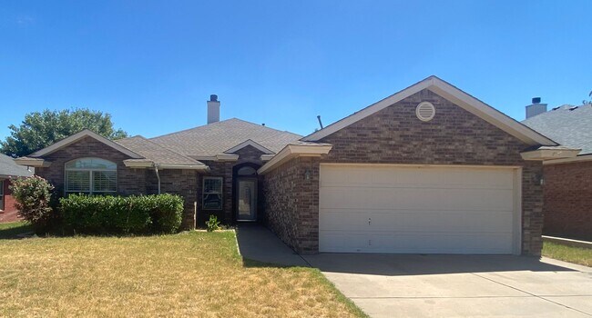 Building Photo - 4 Bedroom in South Lubbock