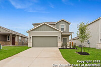 Building Photo - 10706 Gilmore Gdn