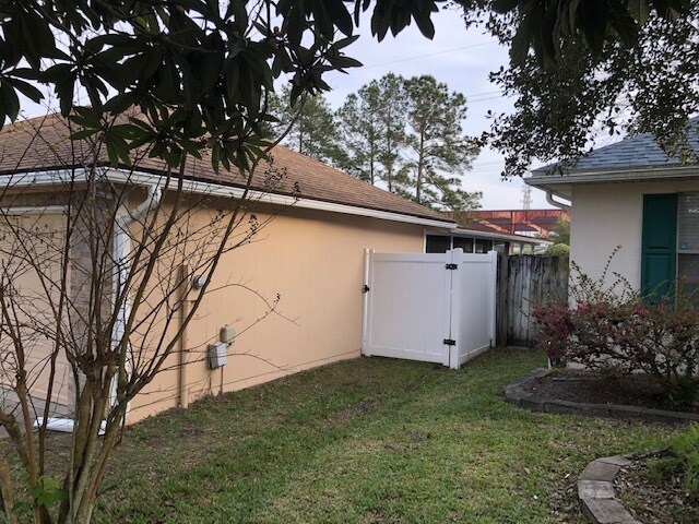 Building Photo - 1487 Beecher Ln