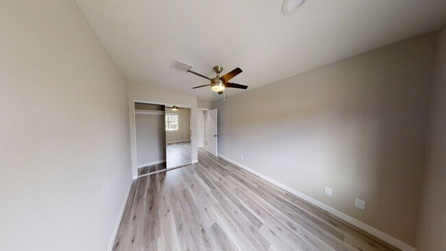 Building Photo - 4840 Curry Dr