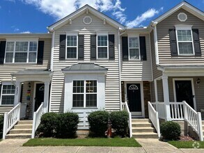 Building Photo - Beautiful 4 Bedroom | 3.5 Bedroom Raleigh ...