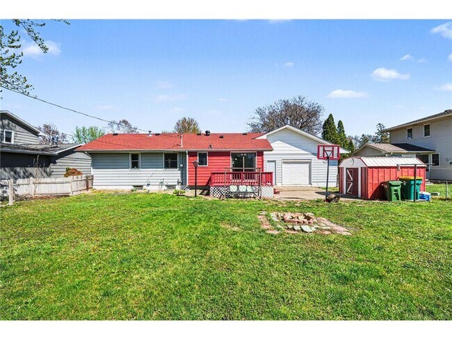 Building Photo - 7617 Lee Ave N