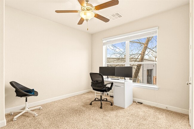 Building Photo - 1757 Sierra Crest Dr