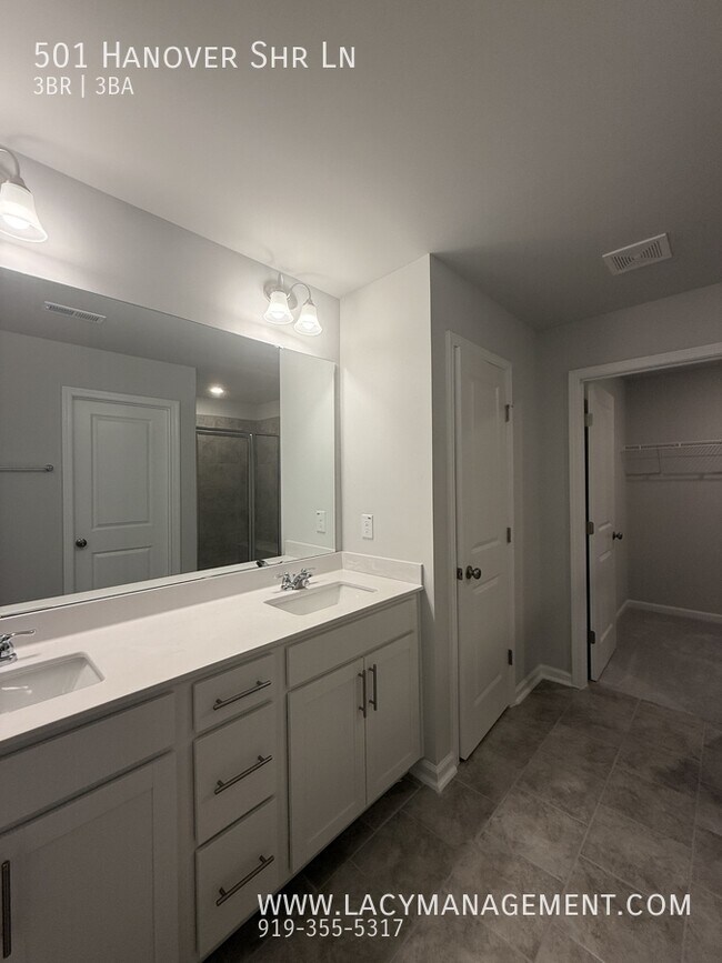 Building Photo - 501 Hanover Shr Ln