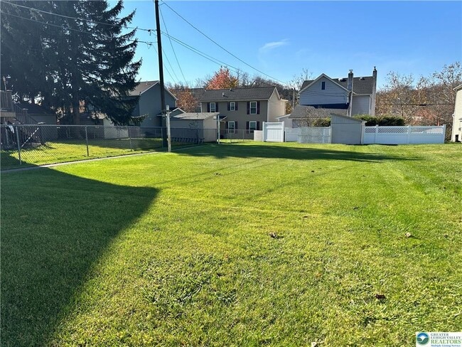 Building Photo - 1795 Canal St